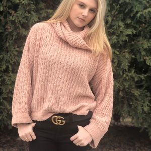 BLUSH American Eagle Oversized Turtle Neck Sweater